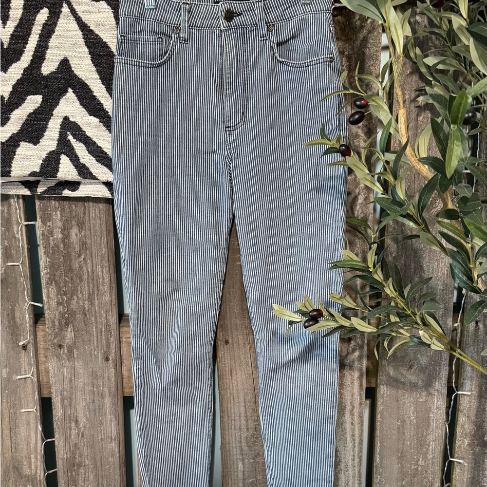 Lee Women's Straight Leg Jeans - Blue and White